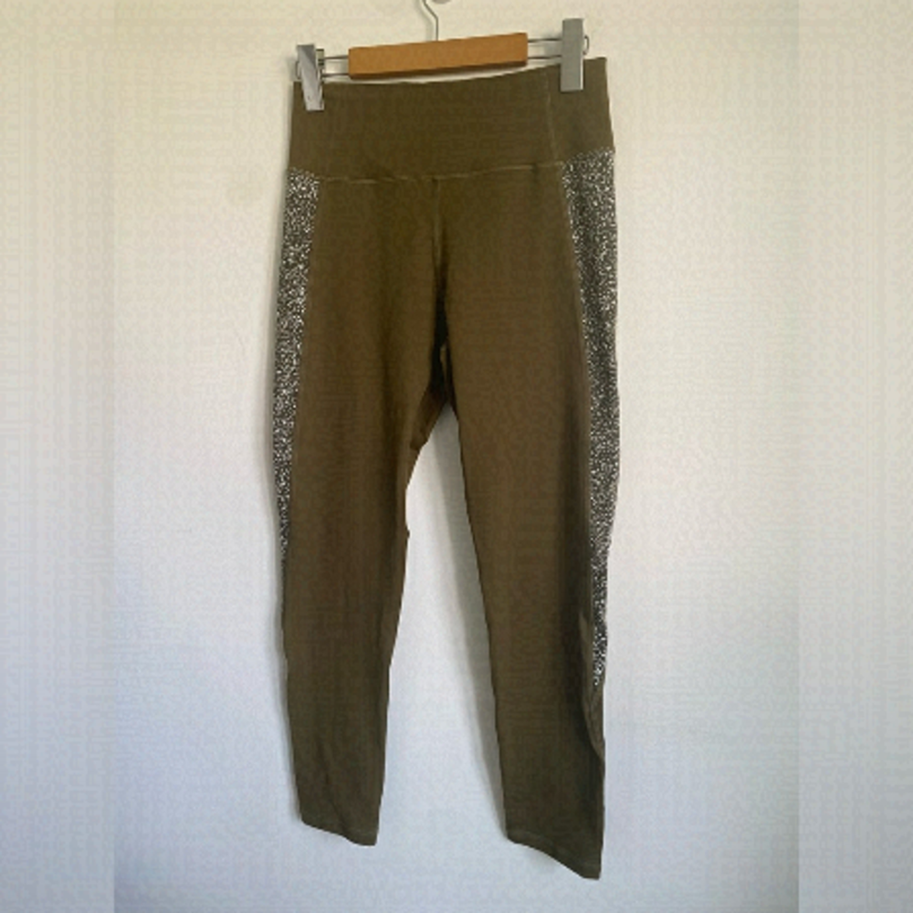 ZYIA Active Spandex 7/8 Leggings • Olive Army Green Speckled Striped • Size 8 10